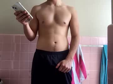 Yungandhung100 Chaturbate stream image from January 02, 2025