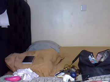 Alexa_Foxxie Chaturbate stream image from January 02, 2025