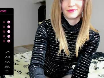 Milana_Wow Chaturbate stream image from January 02, 2025