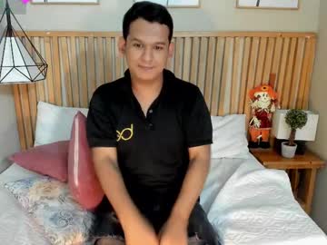 Dimitri_Blacck Chaturbate stream image from January 02, 2025