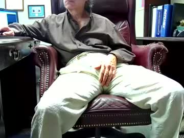 Shootme69 Chaturbate stream image from January 02, 2025