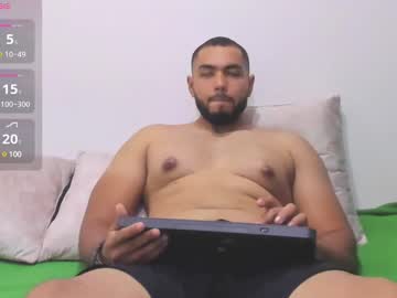 Arturguy01 Chaturbate stream image from January 02, 2025