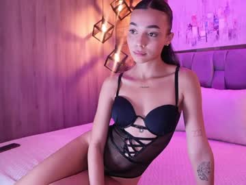 Emily_Charlott Chaturbate stream image from January 02, 2025