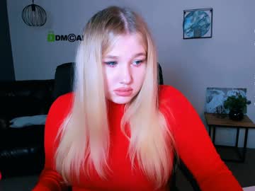 Juli_Kisss Chaturbate stream image from January 02, 2025