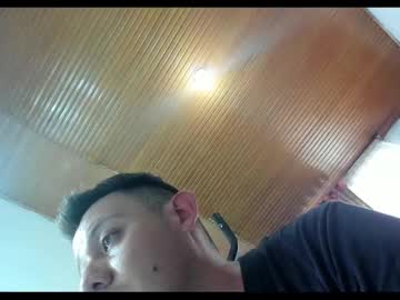 Krlozvelasco Chaturbate stream image from January 02, 2025