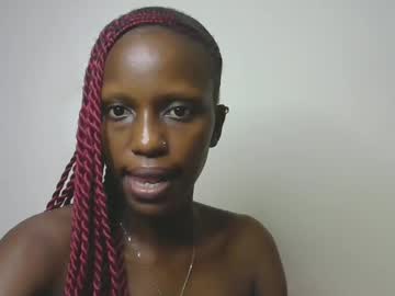 Leina_Moh Chaturbate stream image from January 02, 2025