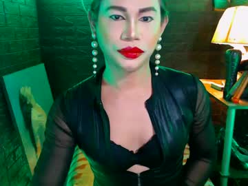 Urhardcockqueenxxx Chaturbate stream image from January 02, 2025
