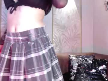 Aisha_Golden Chaturbate stream image from January 02, 2025
