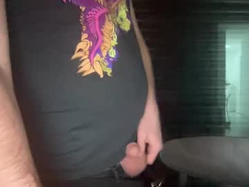 Biggigantic26 Chaturbate stream image from January 02, 2025