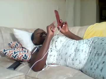 Ebonyelah Chaturbate stream image from January 02, 2025