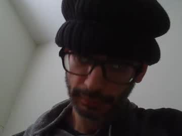 Hailzeffn Chaturbate stream image from January 02, 2025