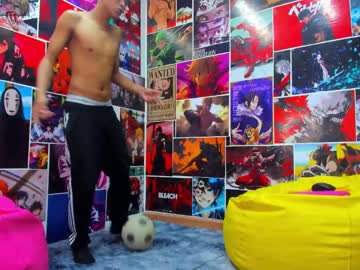 Jeffry_Wolves Chaturbate stream image from January 02, 2025