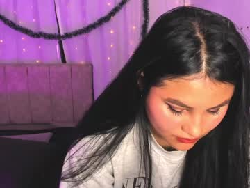 _Little_Ivy Chaturbate stream image from January 02, 2025