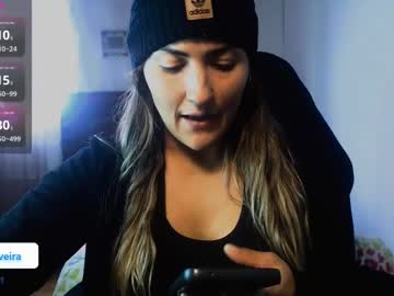 Maia_Riveira1 Chaturbate stream image from January 02, 2025