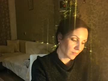 Alina_Bloom Chaturbate stream image from January 02, 2025