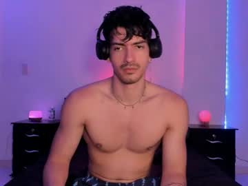 Bbbeachboy Chaturbate stream image from January 02, 2025