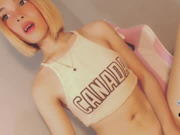 Bella_Tara Chaturbate stream image from January 02, 2025