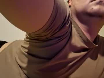 Erikstar Chaturbate stream image from January 02, 2025