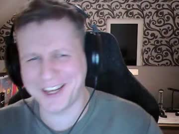 Frenchfrieswithmayo Chaturbate stream image from January 02, 2025
