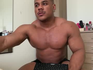 Henrimusclee Chaturbate stream image from January 02, 2025