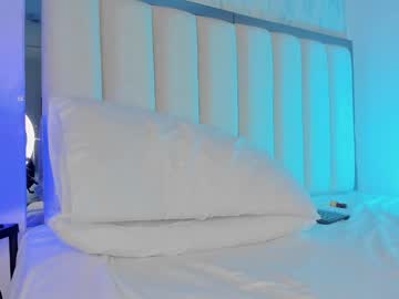 Oh_Hollyy Chaturbate stream image from January 02, 2025