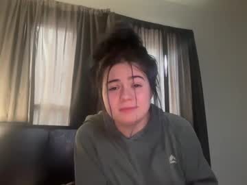 Sillygoosey69 Chaturbate stream image from January 02, 2025