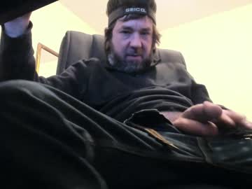 Deeznutz343 Chaturbate stream image from January 02, 2025