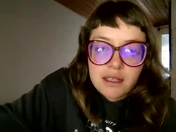 Ezlngirl Chaturbate stream image from January 02, 2025