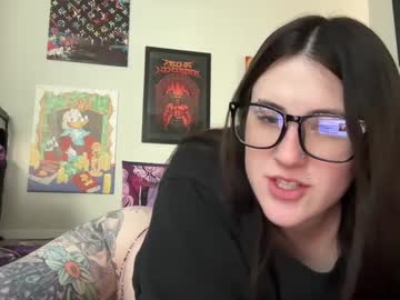 Mayhem4ever Chaturbate stream image from January 02, 2025