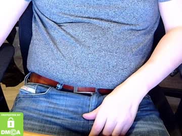 Sneakybill82 Chaturbate stream image from January 02, 2025