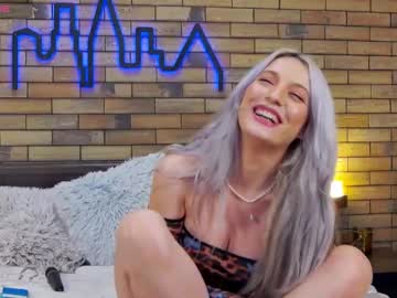 Ellacharmx Chaturbate stream image from January 02, 2025
