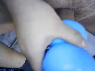 J_B0x Chaturbate stream image from January 02, 2025