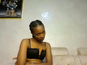 Shanizz001 Chaturbate stream image from January 02, 2025