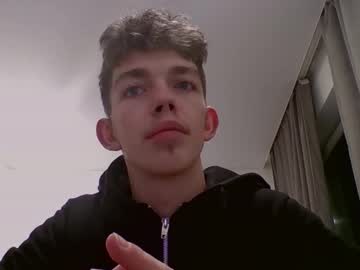 Brian_Jordan Chaturbate stream image from January 03, 2025