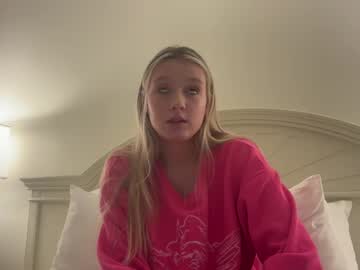 Lexaarose05 Chaturbate stream image from January 03, 2025