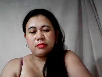 Pinaymama12345 Chaturbate stream image from January 03, 2025