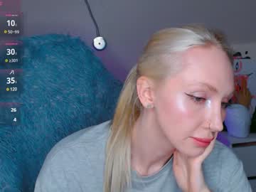 Soo_Emma Chaturbate stream image from January 03, 2025