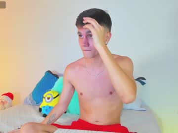 Dustinlevine Chaturbate stream image from January 03, 2025