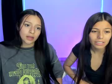 Kimmi_Foxy Chaturbate stream image from January 03, 2025