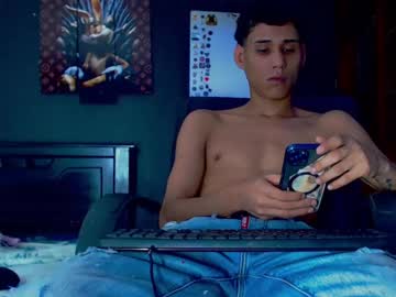 Mailosaenz Chaturbate stream image from January 03, 2025