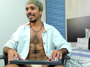 Miguelsanfrancisco Chaturbate stream image from January 03, 2025