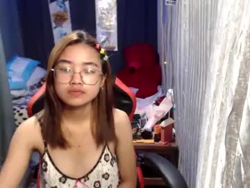 Urlovelychinita Chaturbate stream image from January 03, 2025