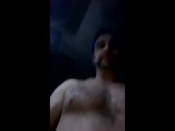 Fredkikisexy Chaturbate stream image from January 03, 2025