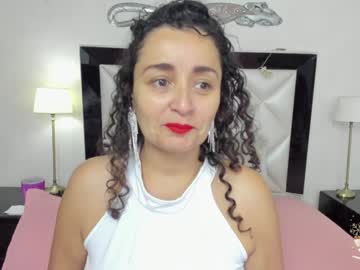 _Luna__Sweet_ Chaturbate stream image from January 03, 2025