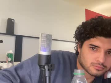 Mjayx99 Chaturbate stream image from January 03, 2025