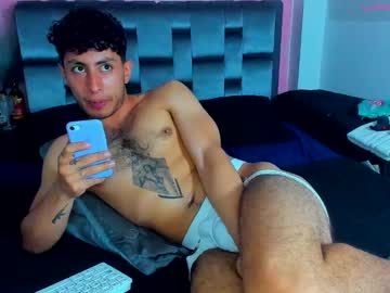 Piggy_Eddy Chaturbate stream image from January 03, 2025