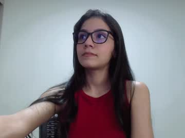 Roxy_Smithh Chaturbate stream image from January 03, 2025