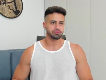 Thiago_Driussi Chaturbate stream image from January 03, 2025