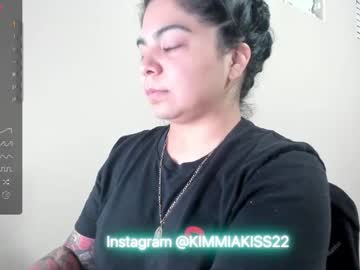 Kimmiakiss22 Chaturbate stream image from January 03, 2025
