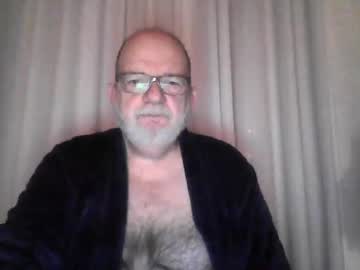 Beardman916444 Chaturbate stream image from January 03, 2025
